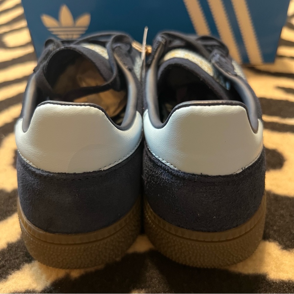 Adidas Handball Spezial Shoes Collegiate Navy Clear Sky Size Youth 5.5/Women 6.5 - Picture 12 of 16